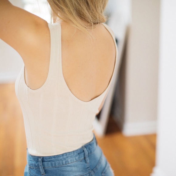 SoldOut11thStreet - Picture 3 of 5